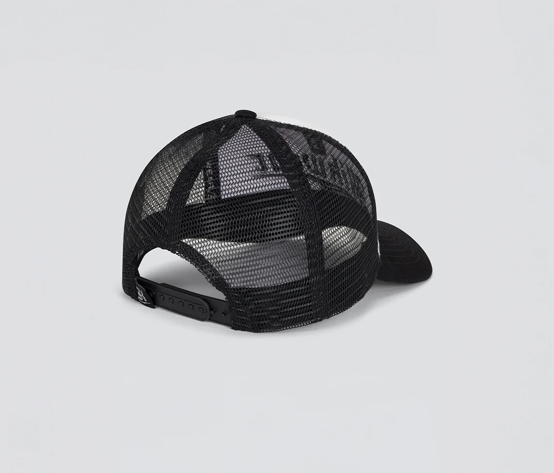 OLD ENGLISH DENIM TRUCKER CAP WHITE - Image 3