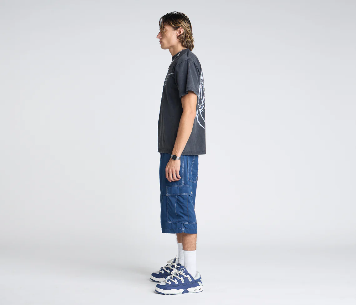 HYDRO CHILL MICROSUEDE CARGO SHORT 15" INSEAM NAVY - Image 4