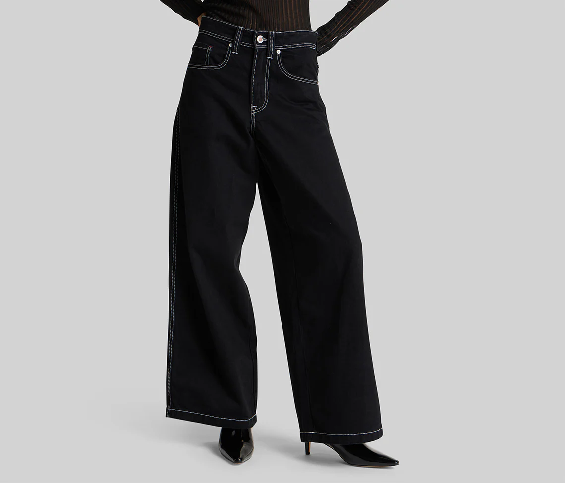 W SUPREME ASTRO K 26" SUPER BLACK RINSE - Image 3